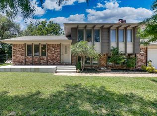 2737 N Terrace Dr, Wichita, KS 67220