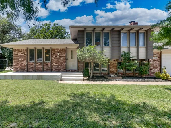 2737 N Terrace Dr, Wichita, KS 67220
