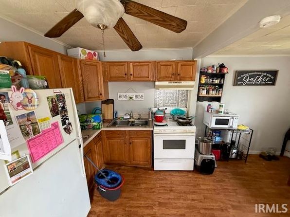 1021 Princeton St, Elkhart, IN 46516