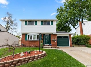 34829 Richard St, Wayne, MI 48184