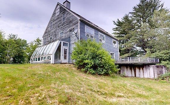 5th image of 103 Sproul Rd