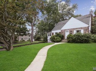 104 Lexington Ave, Cresskill, NJ 07626