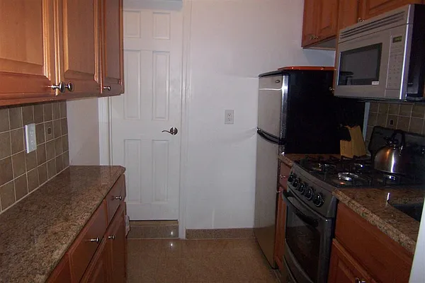 Rented by Susan Finkel, LREB | media 19