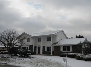 12910 S Seneca Rd, Palos Heights, IL 60463