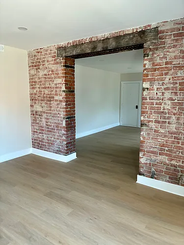700 Franklin Ave #1 Photo 1
