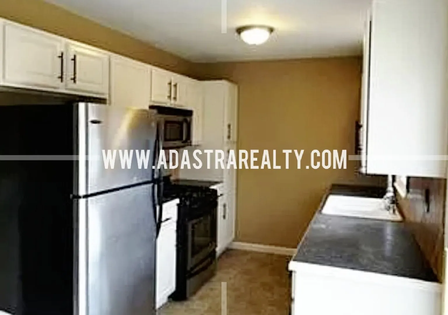 Affordable 3 Bedroom Ranch Home w/Finished Basement in KCMO-Available in AUGUST!! — Photo 3