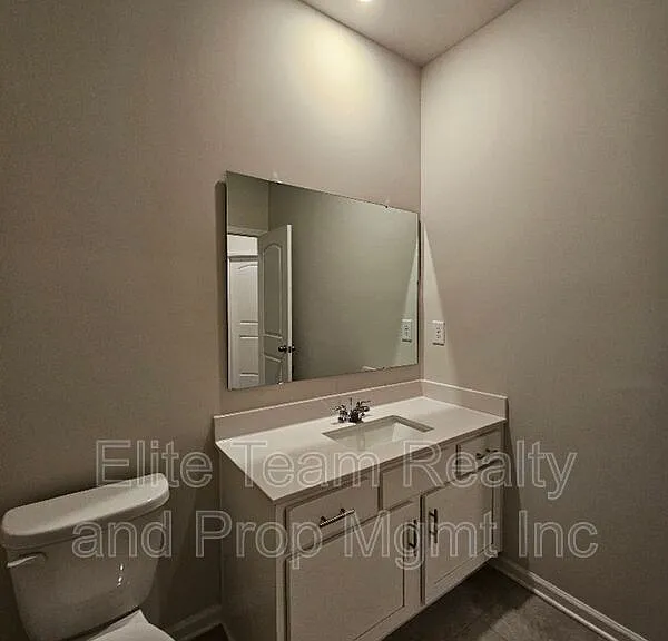 5416 Kings Ridge Dr — Photo 36