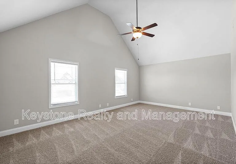 1236 Winterset Dr — Photo 8