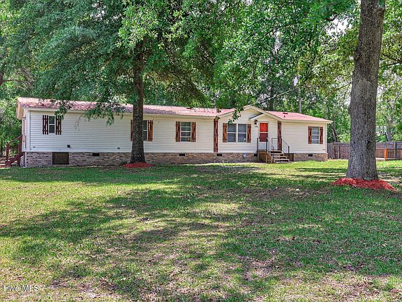 3rd image of 1062 Alden Drive