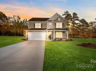 427 River Bottom Rd, Fletcher, NC 28732