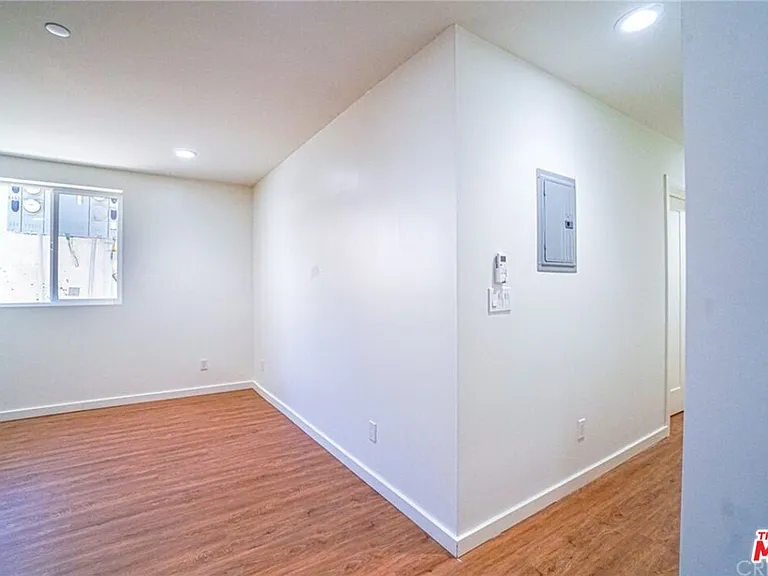 6469 Calhoun Ave — Photo 5