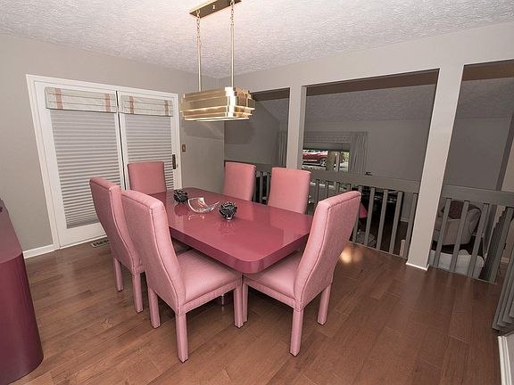 5th image of 113 Northwood Dr
