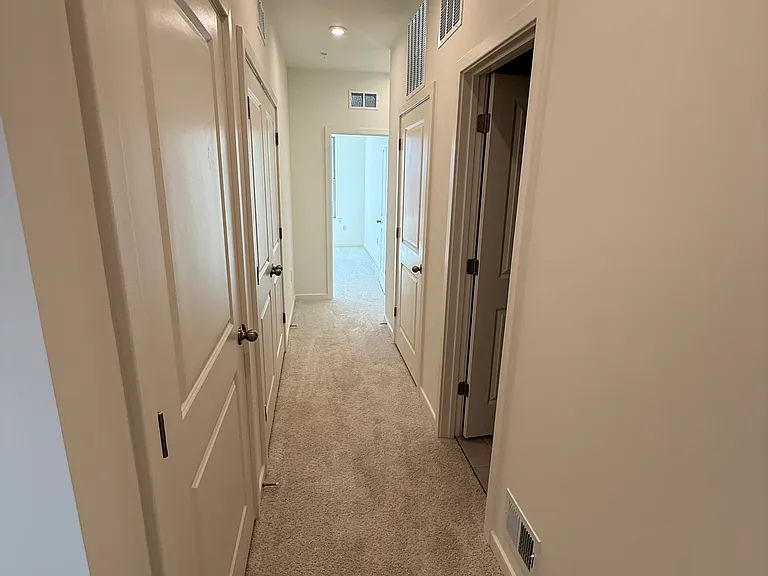 20966 Bluebird Sq #141 — Photo 16