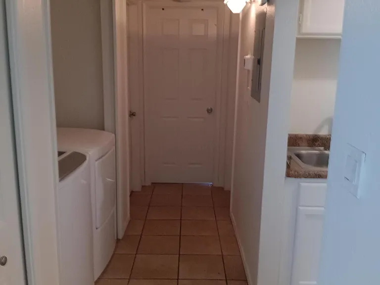 1620 E Cambridge Ave #14 — Photo 18