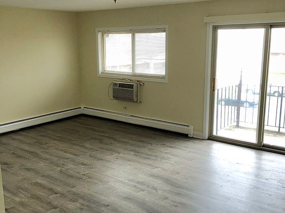 5th image of 1577 Jill Ct APT 205