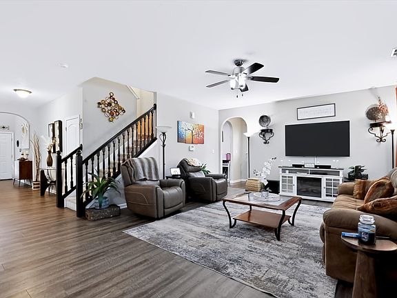 2nd image of 1294 Valdarno Dr