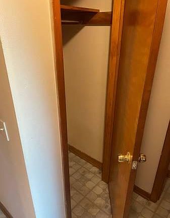 3rd image of 7 Saint James Pl APT 1