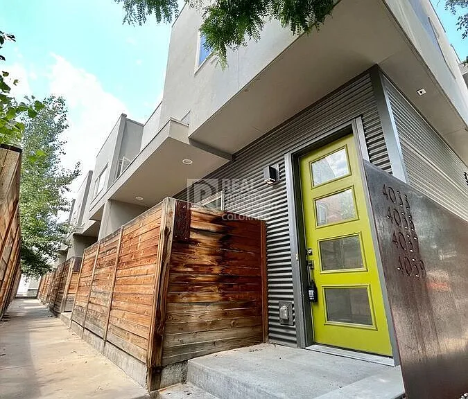 4039 N Tejon St — Photo 1
