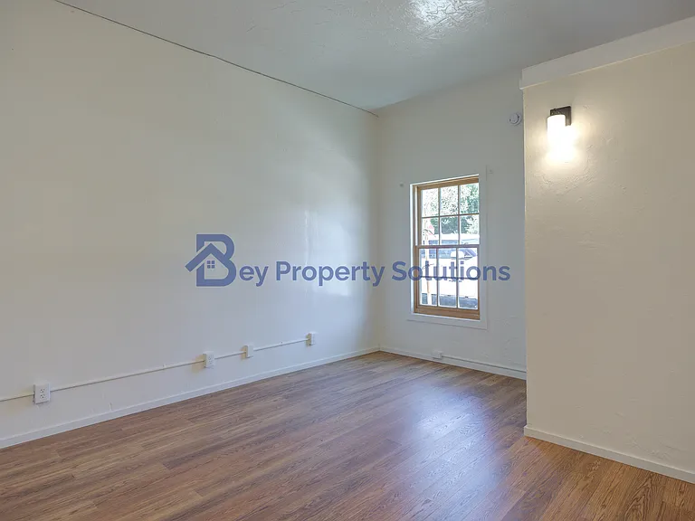 134 Nelson St #C — Photo 7