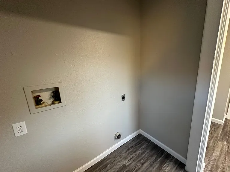 295 Mooring Cir — Photo 25