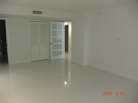 4th image of 6039 Collins Ave APT 1222