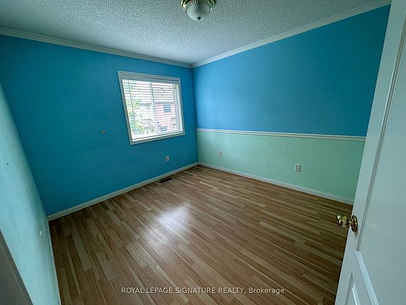 2nd image of 1348 Ridgebank Dr