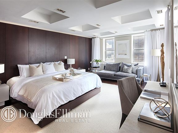 4th image of 110 Central Park S #18BC