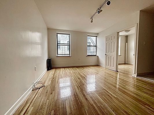 1st image of 183 Pinehurst Ave APT 45
