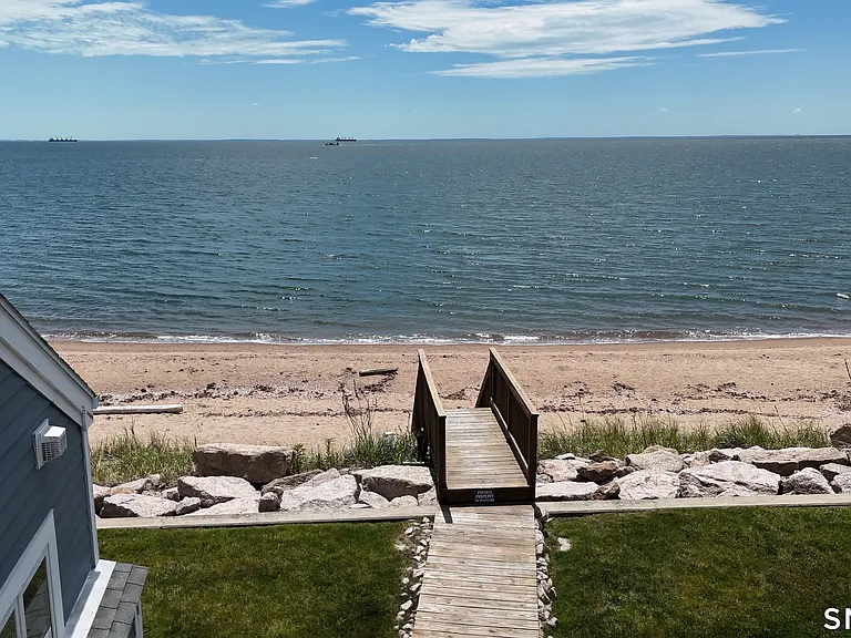 72 Cosey Beach Ave #3 — Photo 9