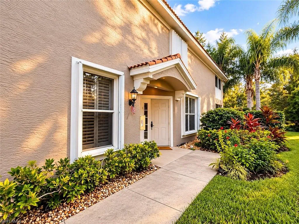 2 bed, 2.0 bath, 1422 sqft, $2,350 — Photo 4