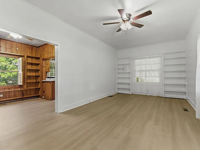 3007 Dabbs Ave — Photo 8