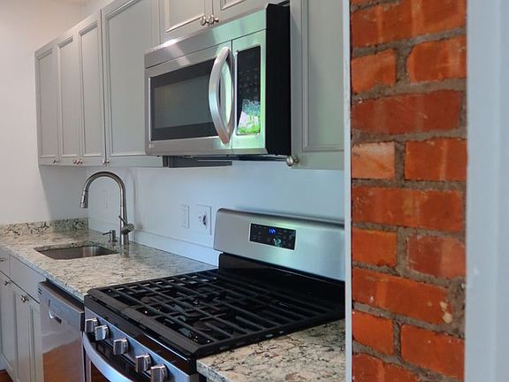 5th image of 85 Avon St #2