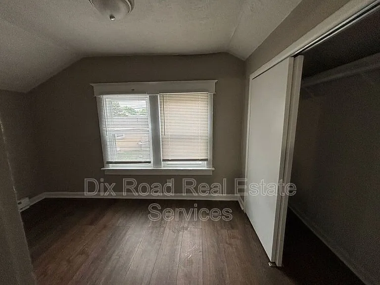 3018 Tytus Ave #REAR HOUSE — Photo 12