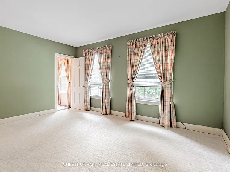 56 Rochester Ave — Photo 15