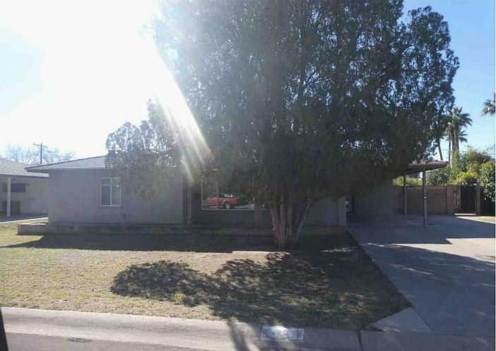 1st image of 4639 E Wilshire Dr