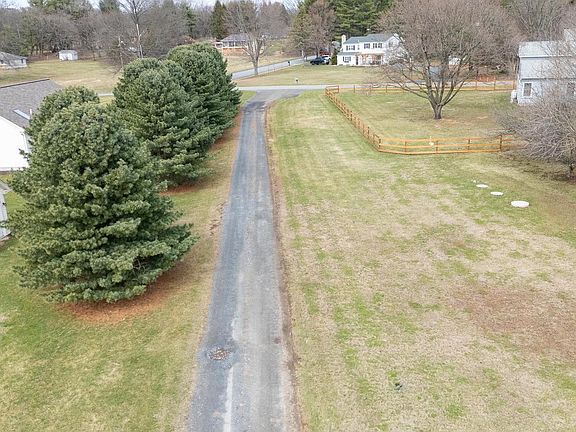 3rd image of LOT 135 Three Trolley Bridge Rd