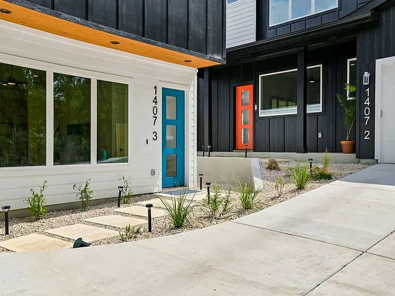 1407 Greenwood Ave #3 — Photo 3