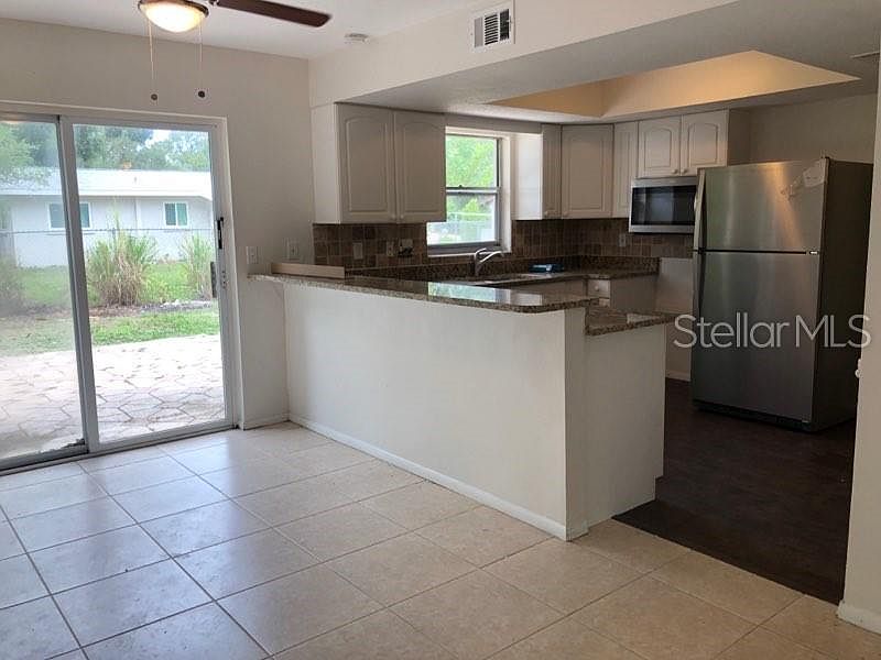 2nd image of 2490 Wisteria St