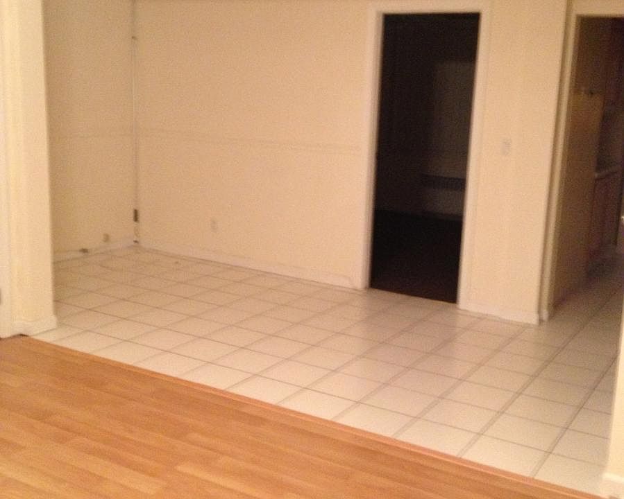 1st image of 712 Logan Ave #2