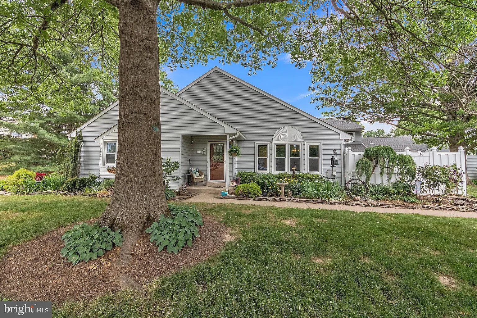 110 Solway Cir photo 1