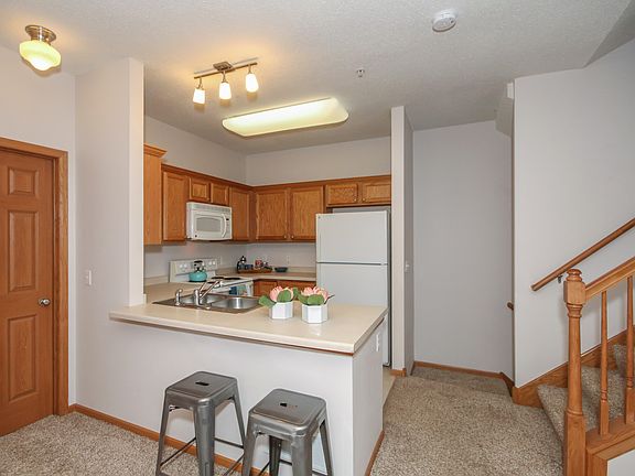 5th image of 3622 Abercrombie Ln