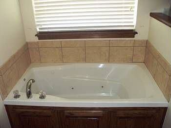 5th image of 1521 Tara Dr