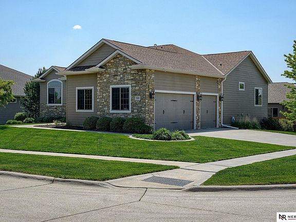 3rd image of 3001 Eldorado Dr