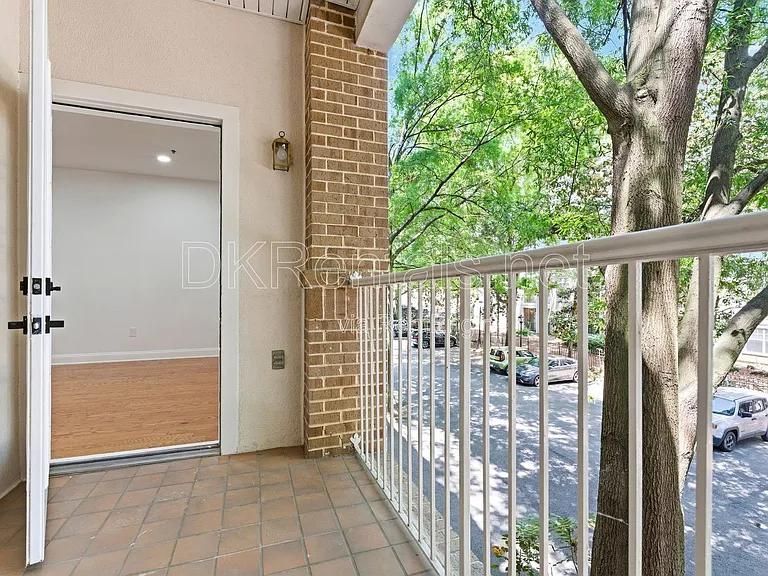 220 Renaissance Pkwy NE #2111 — Photo 35