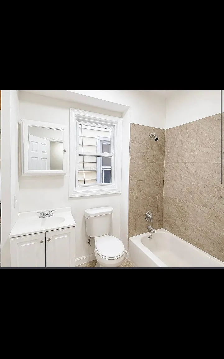 3 bed, $2,250 — Photo 4
