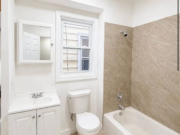 4th image of 62 N 6th St #2L