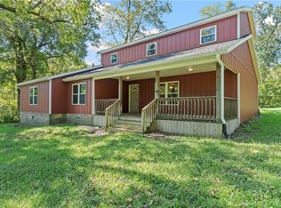 905 Prairie Creek Rd, Rogers, AR 72756
