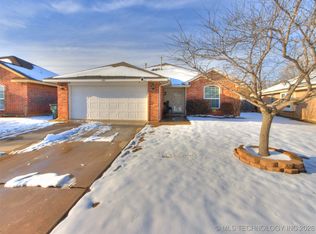 245 Cambridge Dr, Midwest City, OK 73110