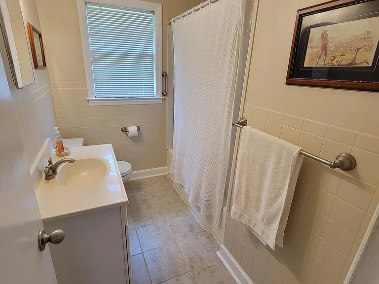 218 Wilmot Dr — Photo 9