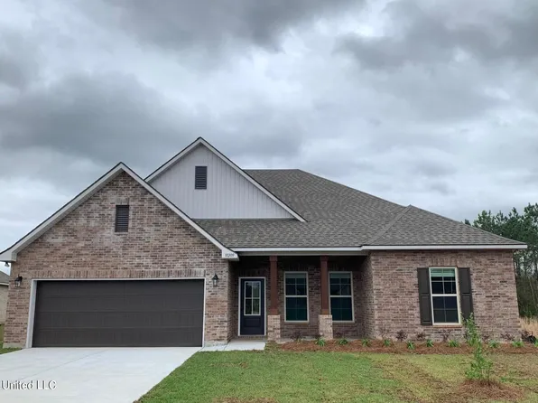 10209 Patrick Dr, Gulfport, MS 39503